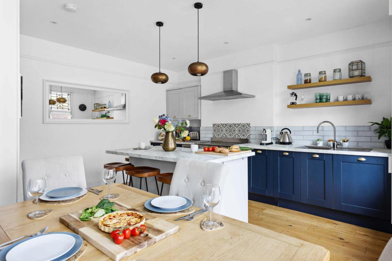Flat 2 Fairfax Place - Modern Stylish Flat With Plenty Of Charm In Central Dartmouth Zewnętrze zdjęcie